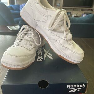 Reebok White Classic Sneakers with Minimalist Design